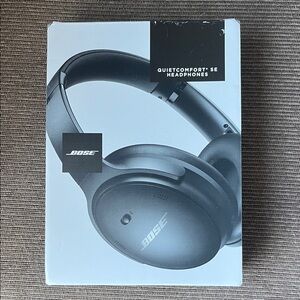 Bose QuietComfort 45 SE Wireless Headphones in Black